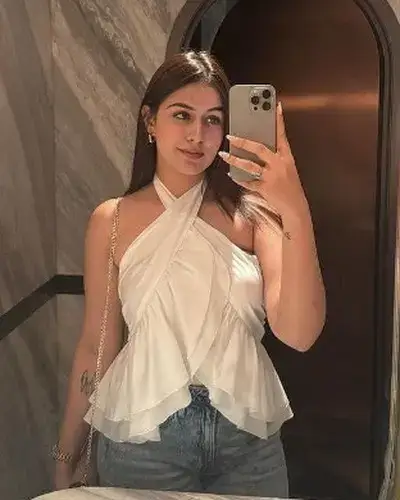 Escorts In Bhamragad